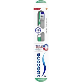 Brosse à dents sensibilité et gencives Médium Sensodyne