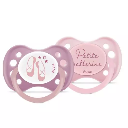 Sucettes anatomiques en silicone 6m+ "Cœur" Dodie - Lot de 2