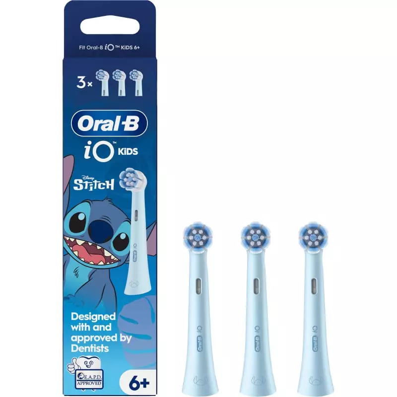 Pack de têtes de brosse Oral-B iO Kids Stitch : emballage bleu avec Stitch, trois têtes bleu clair à