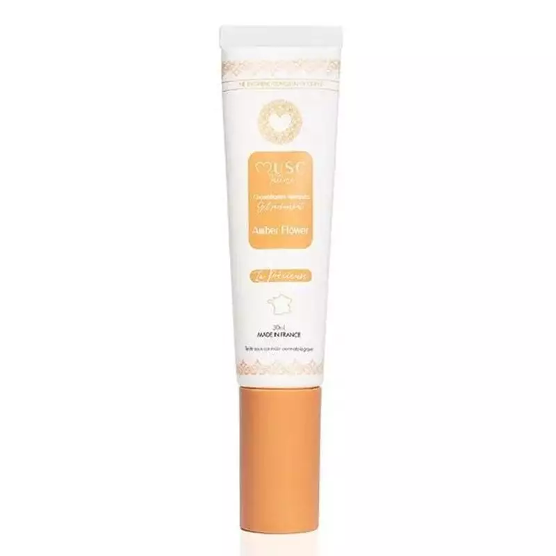 Gel Parfumant Fleur d’Ambre Musc Intime en flacon verre de 30 ml avec bouchon doré, sur fond clair.