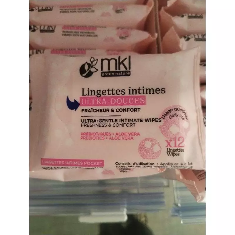 Packshot du pack de 12 lingettes intimes ultra douces MKL à l'aloe vera et prébiotiques, hygiène int