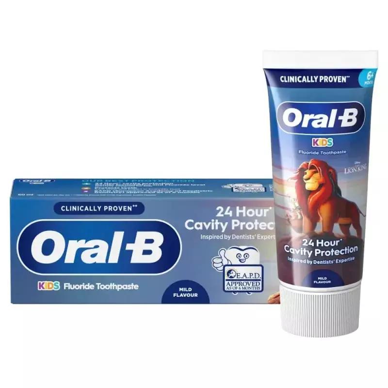 Boîte et tube dentifrice Oral-B Kids Roi Lion avec protection carie 24h, saveur fruitée douce sauvag