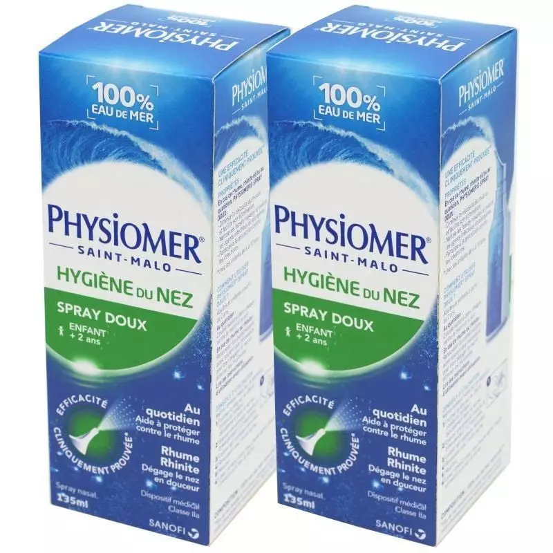 Deux boîtes de spray nasal Physiomer Spray Doux côte à côte : version standard bleue 135 ml et versi
