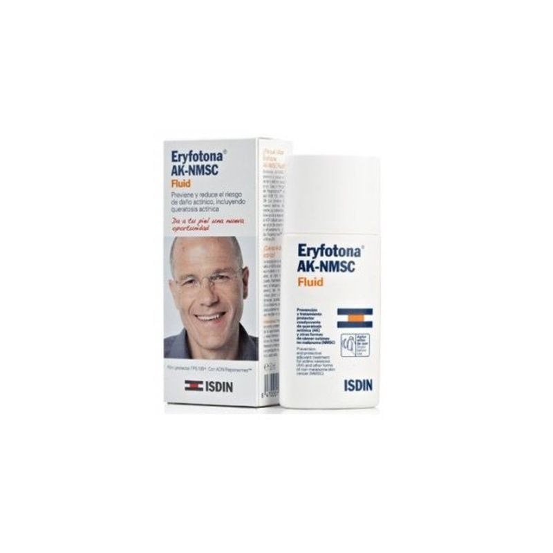 Tube ISDIN Eryfotona AK-NMSC Fluide SPF 100+ 50 ml à côté de la boîte avec image modèle, en cadre am
