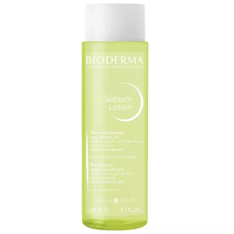 Flacon Bioderma Sébium Lotion, lotion équilibrante pour peaux mixtes à grasses.