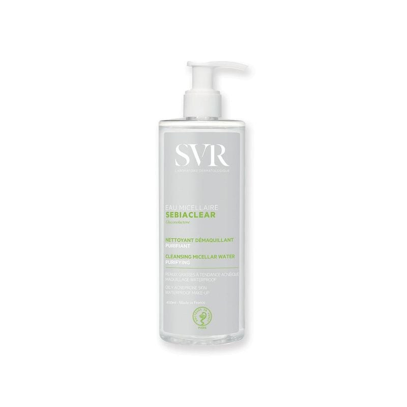 SVR Sebiaclear Eau Micellaire vue de face : flacon pompe blanc 400ml avec étiquette verte eau micell