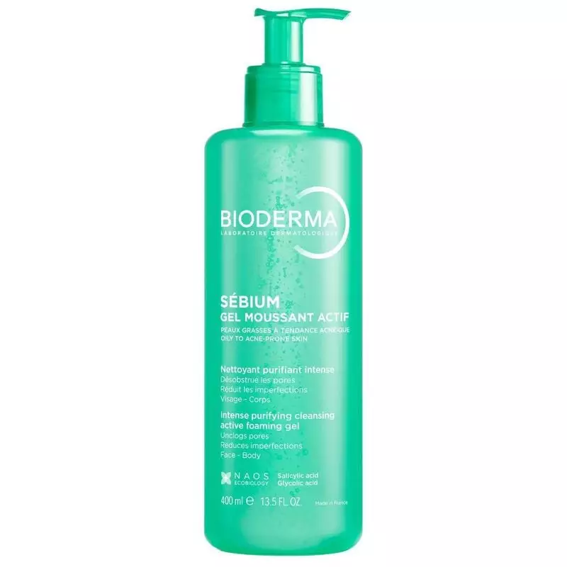 Flacon de gel moussant actif Sébium Bioderma avec pompe verte distributeur (78 caractères)