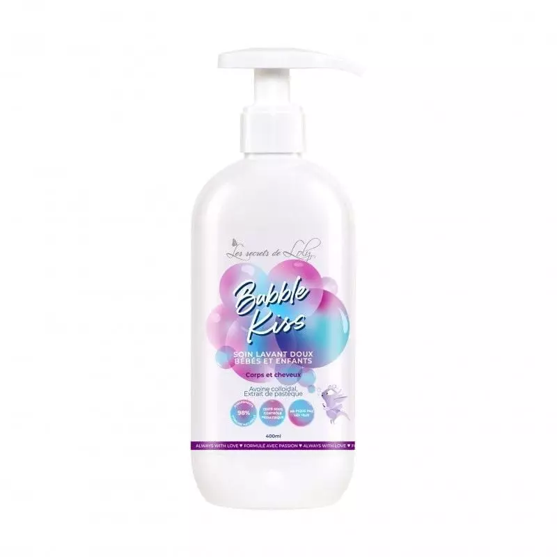Vue avant du flacon pompe blanc Les Secrets de Loly Bubble Kiss 400ml, avec étiquette rose Bubble Ki