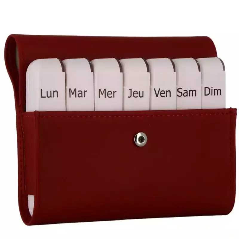 Vue de face du pilulier hebdomadaire Pilbox Liberty avec sept modules amovibles empilés.
