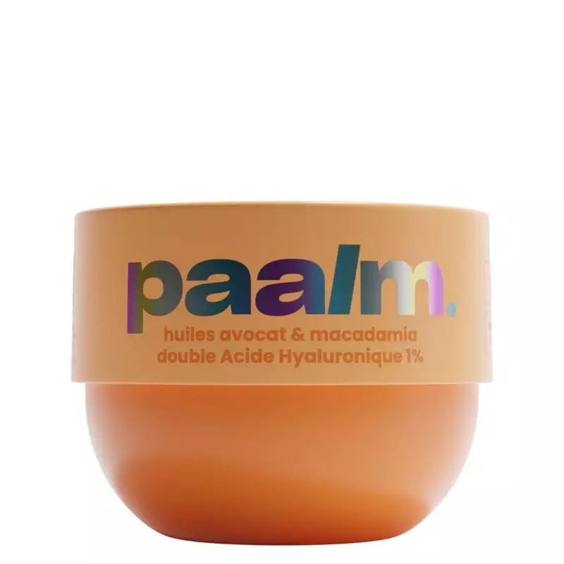 Crème fouettée corps PAALM 1454441 en vue inclinée mettant en valeur la texture et l'emballage