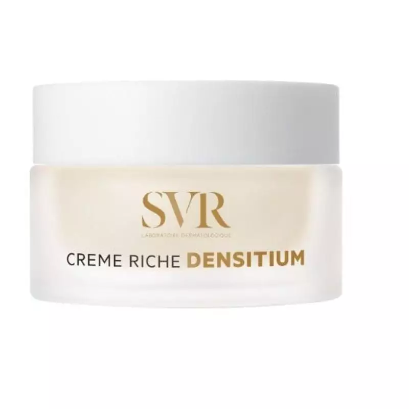 Vue en angle du tube de crème 1456245 montrant l'étiquette latérale et la texture du produit.