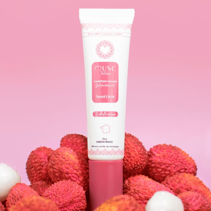 Flacon de gel parfumé Musc Intime (ref. 1985879) dans un cadre ambiant, mettant en valeur son packag