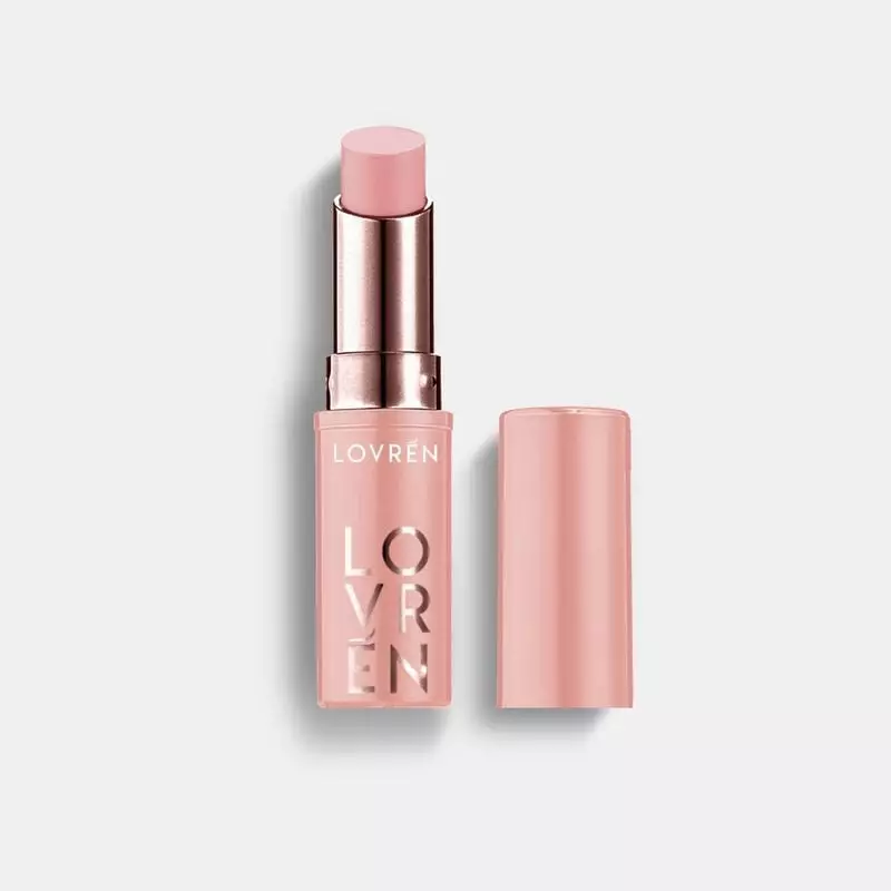 Packshot du baume à lèvres teinté Lovren LB1 Color Boost Nude, montrant le tube de face avec un capu