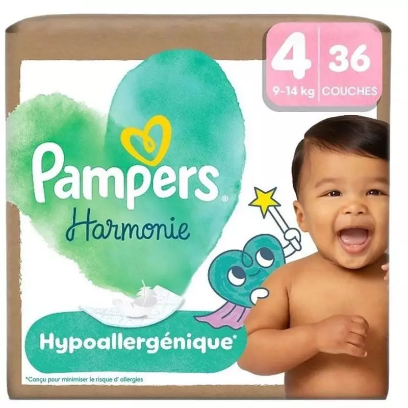 Paquet ouvert de couches Pampers Harmonie Taille 4 avec une couche partiellement sortie.