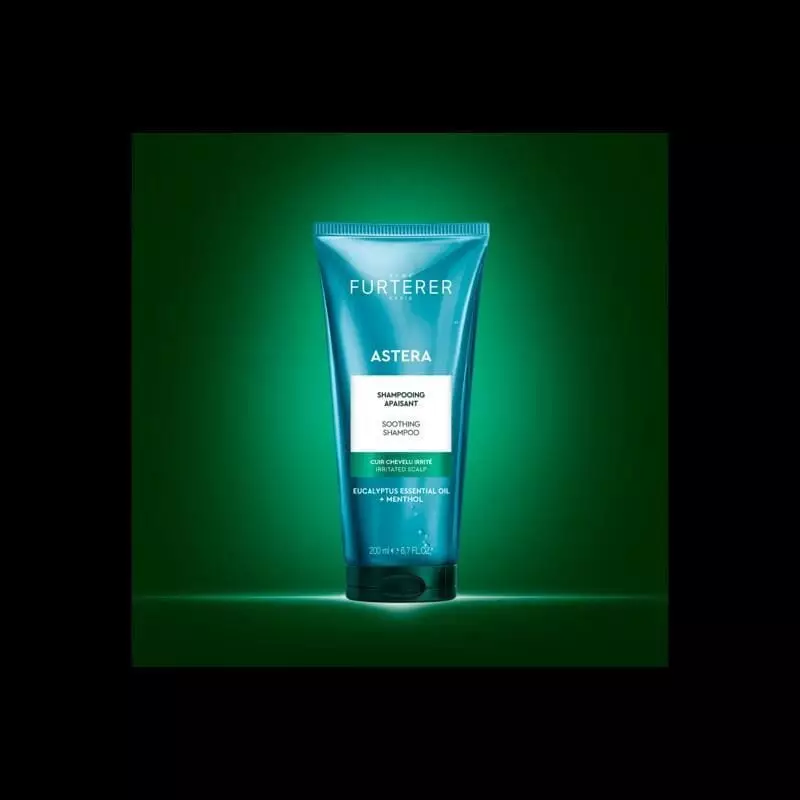 Vue de face du flacon de 200ml du shampooing apaisant René Furterer Astera