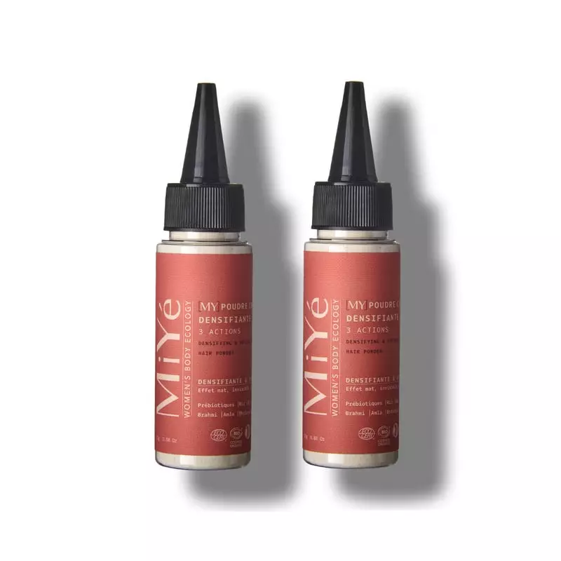 Packshot de MiYé Poudre cheveux densifiante bio - 50 ml, boîte et flacon de poudre capillaire nature